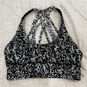 Lululemon free to be Black and White Sports Bra size 10